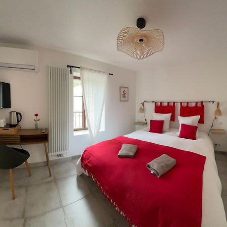 L'Auberge De Montsalier Exteriér fotografie