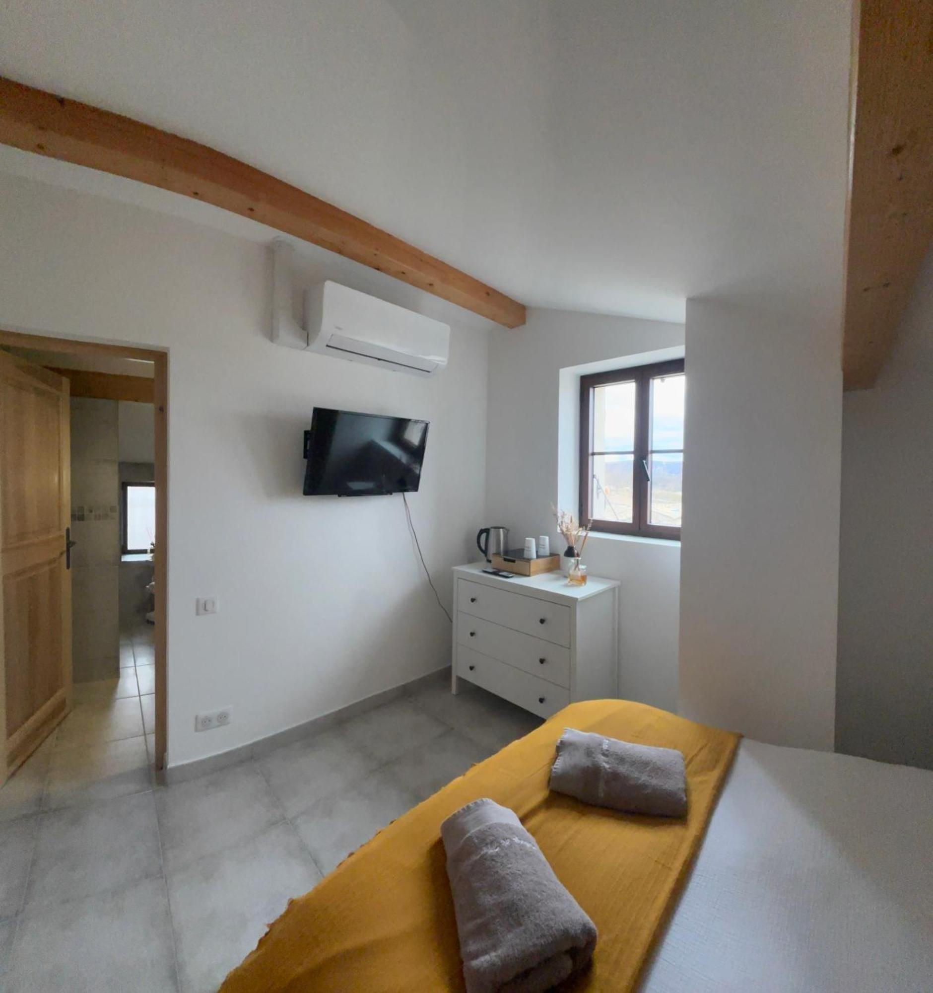 L'Auberge De Montsalier Exteriér fotografie