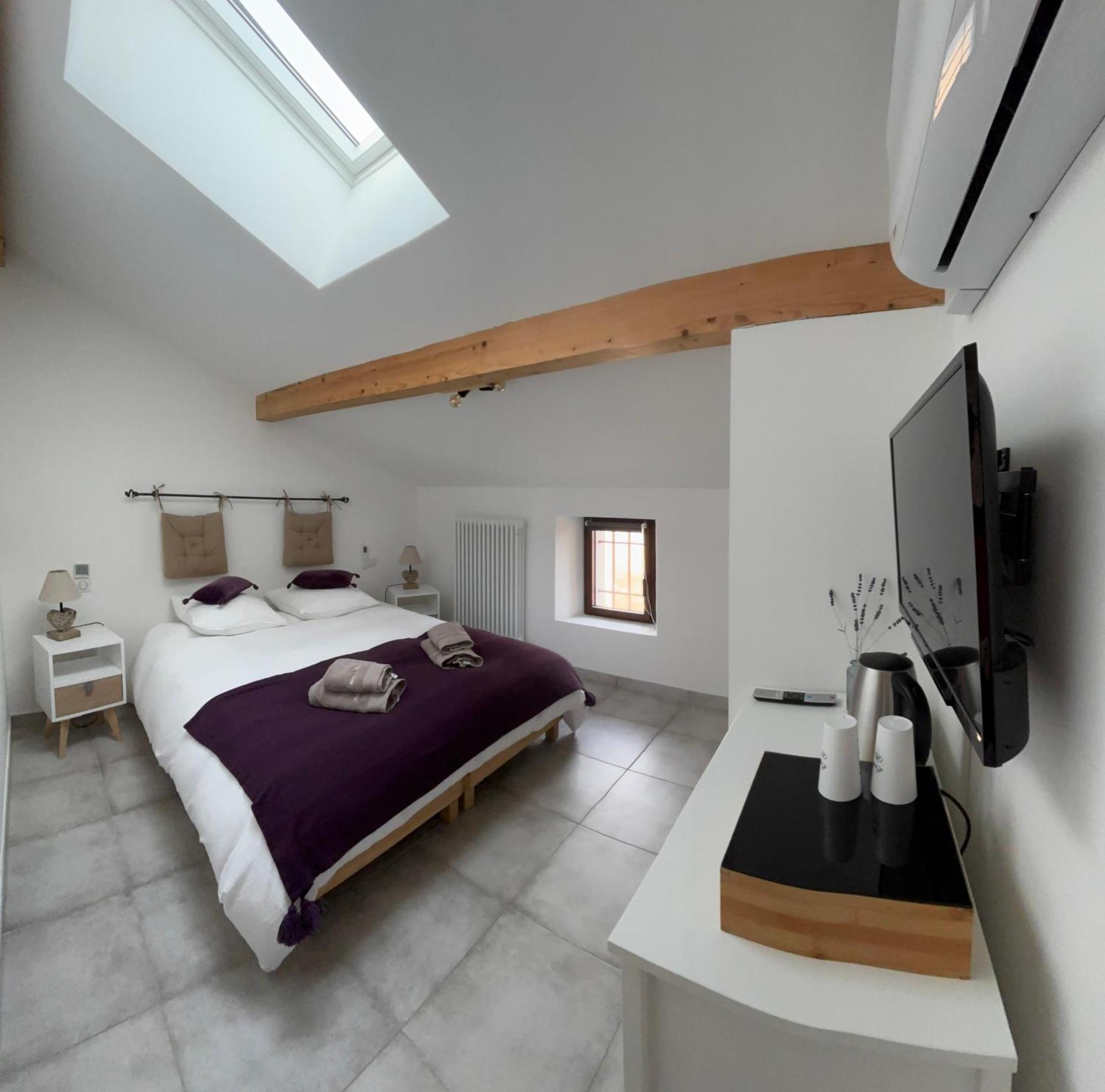 L'Auberge De Montsalier Exteriér fotografie